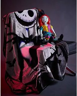 Jack And Sally Reversible Fleece Blanket - The Nightmare Before Christ 9 Jack And Sally Reversible Fleece Blanket - The Nightmare Before Christ -Halloween Store 01414473 d