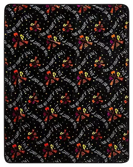 Makes Me Sick Fleece Blanket - Hocus Pocus 5 Makes Me Sick Fleece Blanket - Hocus Pocus - Image 3
