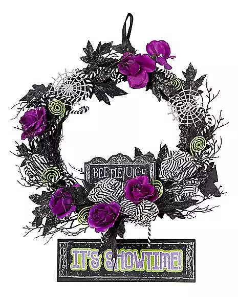 It's Showtime Wreath - Beetlejuice 3 It's Showtime Wreath - Beetlejuice