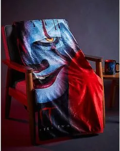 Pennywise Fleece Blanket - It 7 Pennywise Fleece Blanket - It -Halloween Store 01492321 c