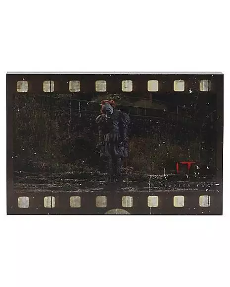 Pennywise Film Strip Sign - It: Chapter Two 3 Pennywise Film Strip Sign - It: Chapter Two