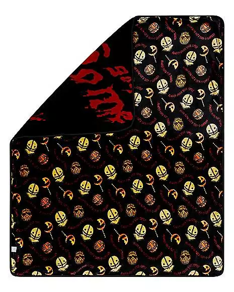 Sam Reversible Fleece Blanket - Trick 'r Treat 6 Sam Reversible Fleece Blanket - Trick 'r Treat - Image 4