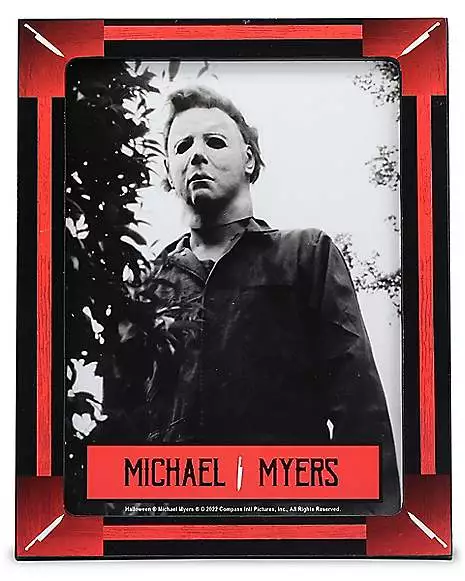 Michael Myers Tarot Card Sign - Halloween 3 Michael Myers Tarot Card Sign - Halloween